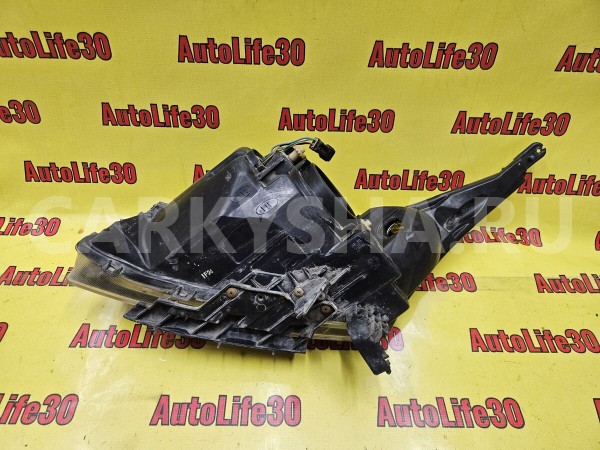 Фара правая Chevrolet Cruze 