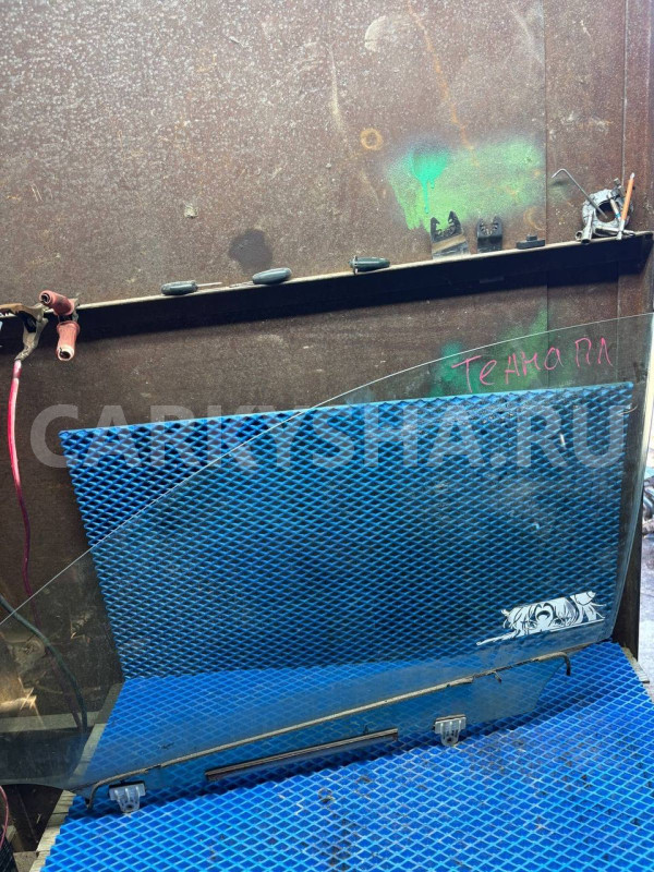 Стекло двери передней левой Nissan Teana J32 (2008—2011) Nissan Teana оригинальный номер 80301JN20A