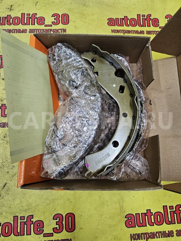 Колодки тормозные Toyota Corolla 