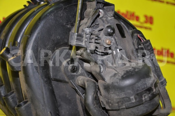 Коллектор впускной Opel Astra 