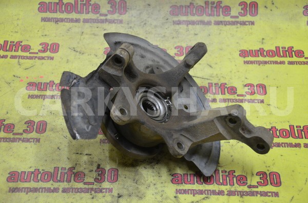 Кулак поворотный передний левый Nissan Almera 