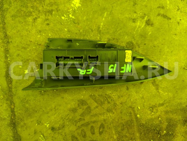 Блок управления стеклами Nissan Juke 