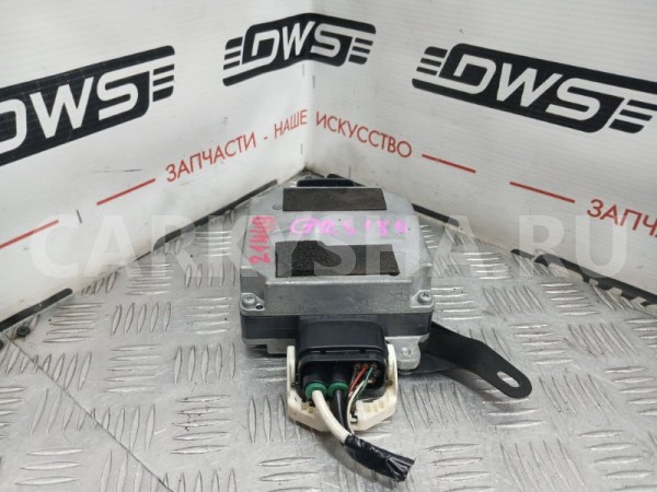 Блок управления рулевой рейкой Toyota Crown 