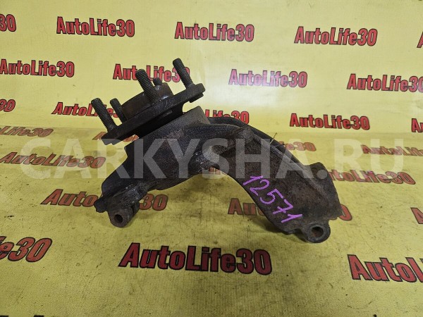 Кулак поворотный передний правый Ford Focus 