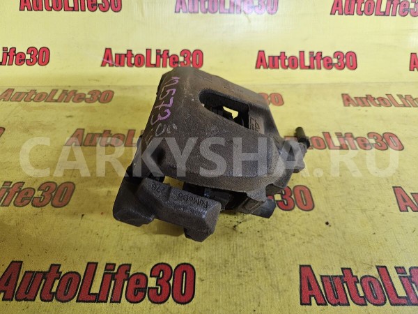 Суппорт тормозной передний правый Ford Focus 