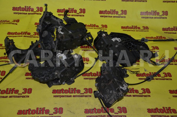 Замок двери Volvo S40 