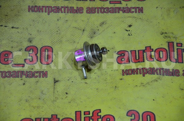 Клапан давления топлива Audi 200 