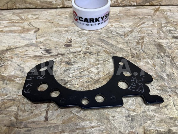 Кронштейн крепления двигателя правый Lexus GX II Рестайлинг 2 оригинальный номер 12312-38030