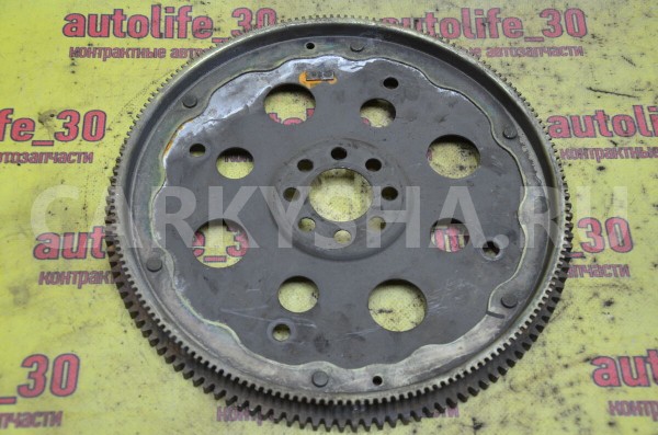 Маховик Nissan Cefiro 