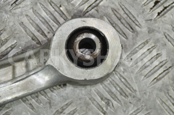 Рычаг задний поперечный Nissan Qashqai 