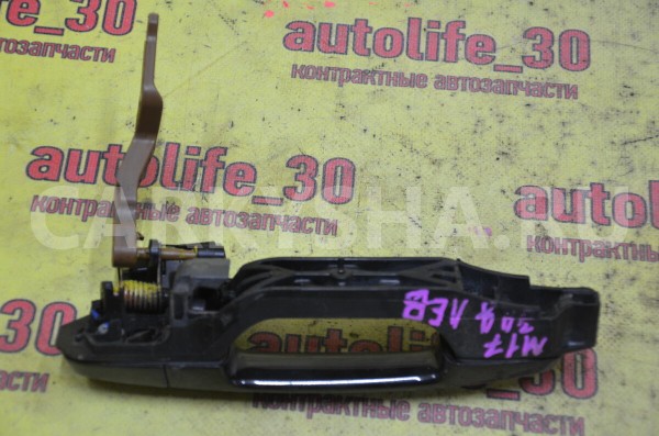 Ручка двери задней наружная левая Toyota Auris 