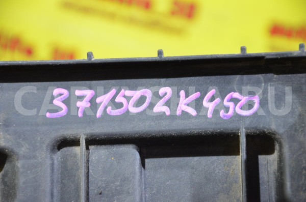 Крепление аккумулятора Kia Soul 