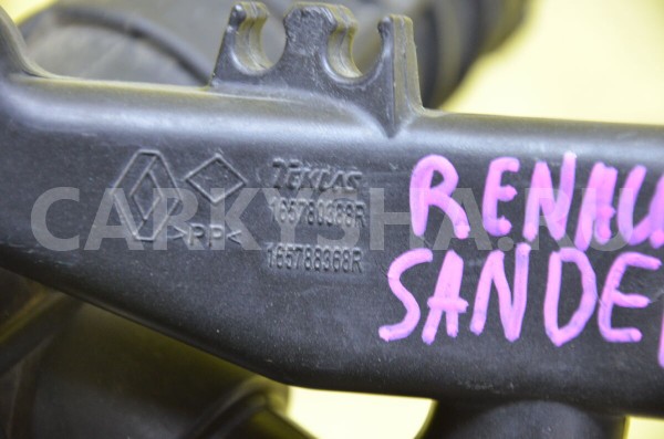Патрубок воздушного фильтра Renault Sandero 
