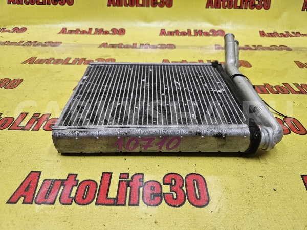 Радиатор печки Toyota Auris 