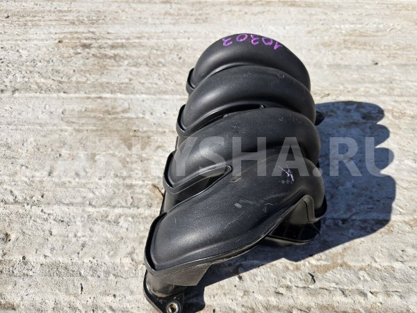 Коллектор впускной Toyota Matrix 