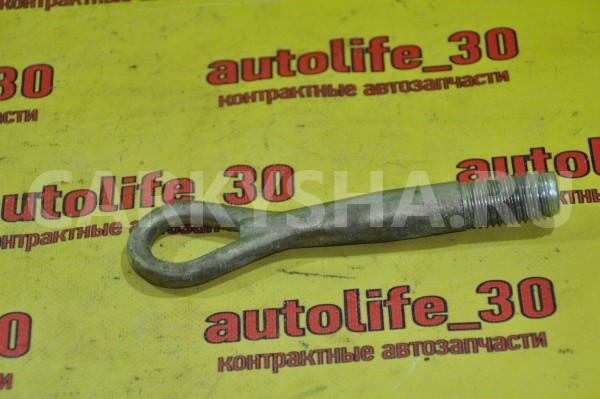 Крюк буксировочный Nissan Qashqai 