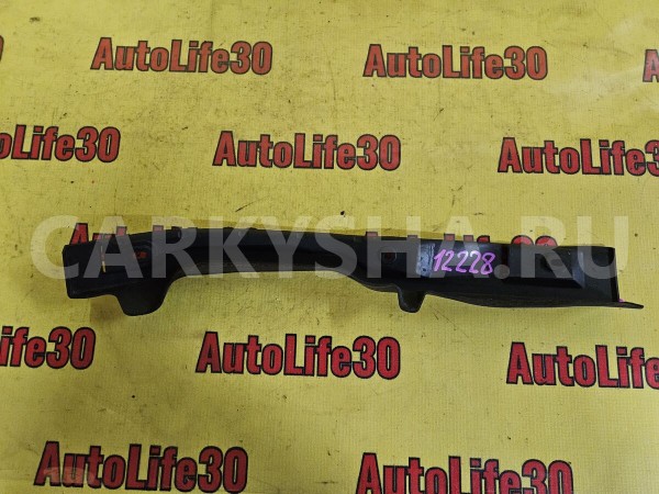 Накладка переднего крыла левого Mazda 6 