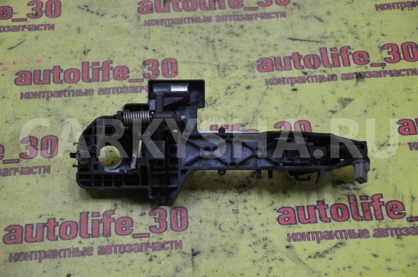 Ручка двери передней наружная правая Kia Cee'd 