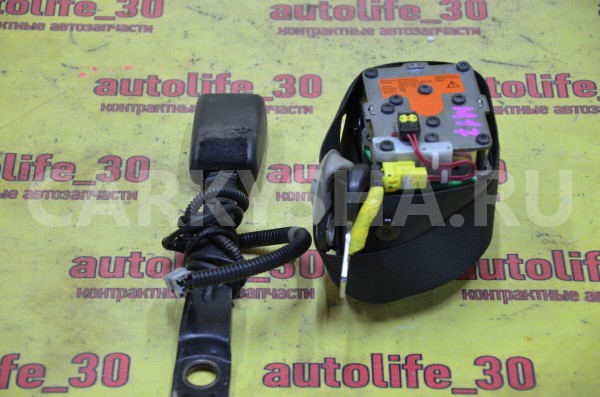 Ремень безопасности с пиропатроном Toyota Auris 