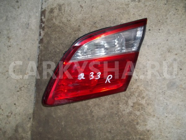 Фонарь задний правый Nissan Maxima V (A33) 