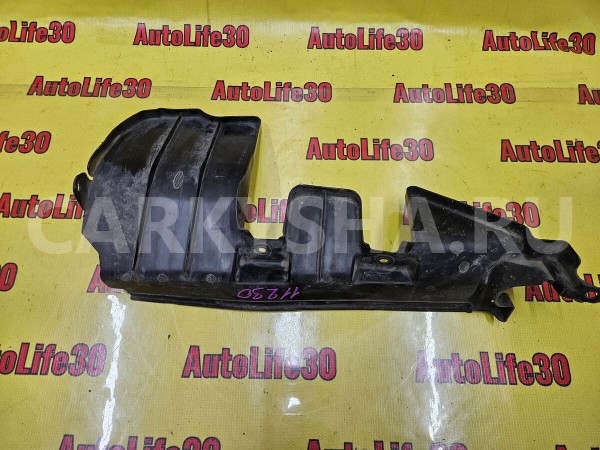 Пыльник двигателя Nissan Almera 