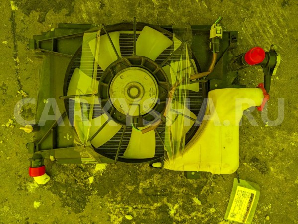 Радиатор охлаждения Suzuki Alto 