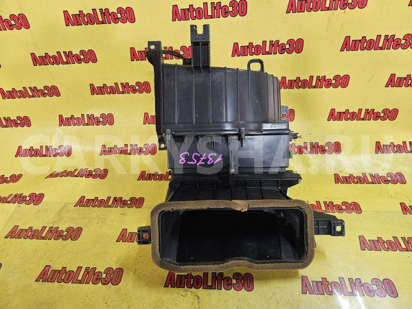 Корпус отопителя Honda CR-V оригинальный номер 79305SWWA41