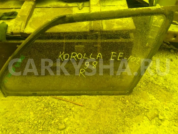 Стекло собачника Toyota Corolla 