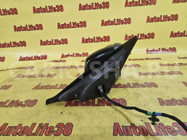 Зеркало правое электрическое Volvo S40 оригинальный номер 30734880