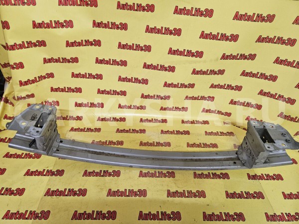 Усилитель переднего бампера Nissan Juke 