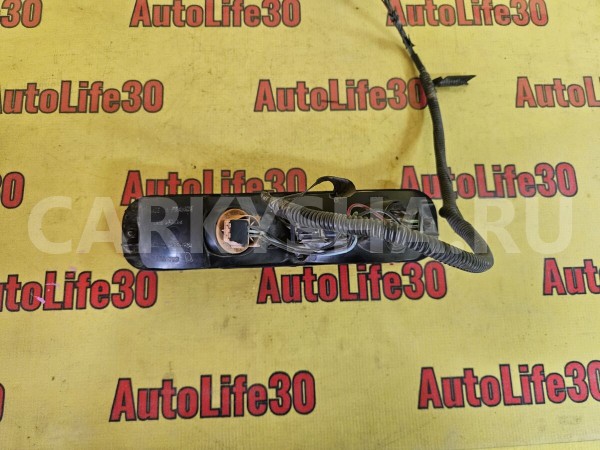 Фонарь задний в бампер правый Land Rover Freelander 