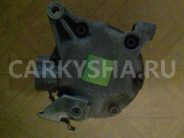 Компрессор кондиционера Nissan Avenir 