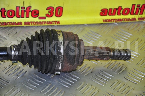 Полуось (привод в сборе) Nissan Cube 