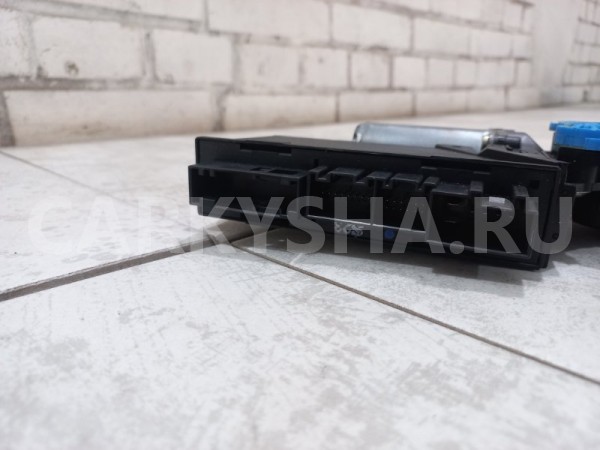 Стеклоподъемник Audi S4 2003 8E0959802 B6 4.2, задний правый Audi 200 