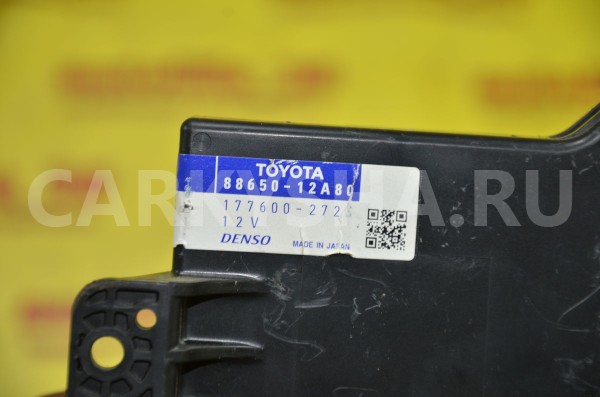 Блок управления климатической установкой Toyota Auris 