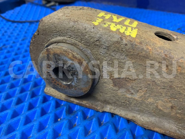 Рычаг передний нижний левый правый Hiace XH10 Toyota HiAce оригинальный номер 4806826150