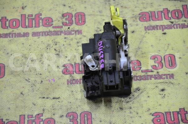 Замок двери задней правой Renault Duster 