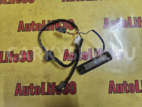 Кнопка открывания багажника Hyundai ix35 оригинальный номер 925402S010