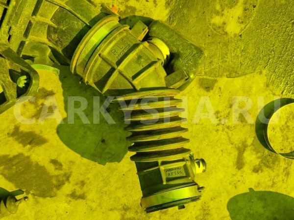 Патрубок воздушного фильтра Honda Odyssey 