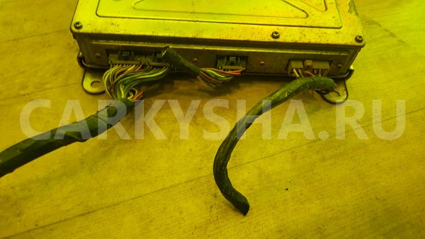 Электронный блок Toyota Mark II 
