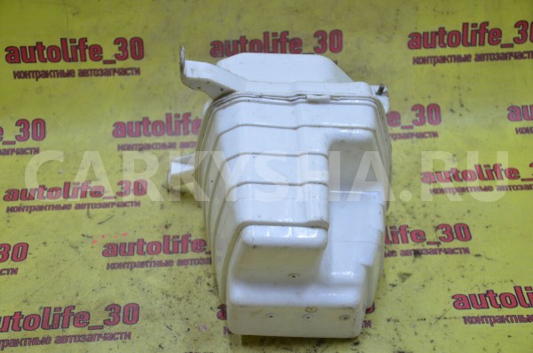 Бачок омывателя лобового стекла Geely Emgrand EC7 