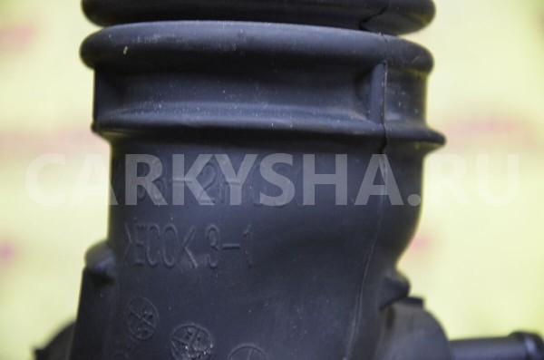 Патрубок воздушного фильтра Kia Cee'd 