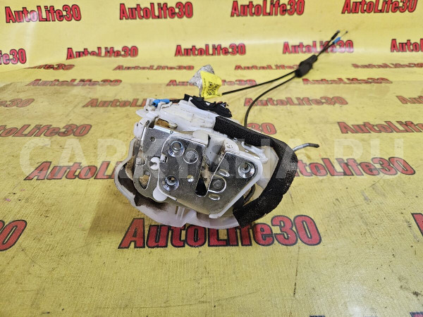 Замок двери передней правой Subaru Outback оригинальный номер 61032SC250