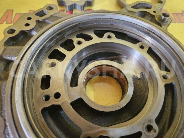 Насос масляный КПП Skoda Octavia 