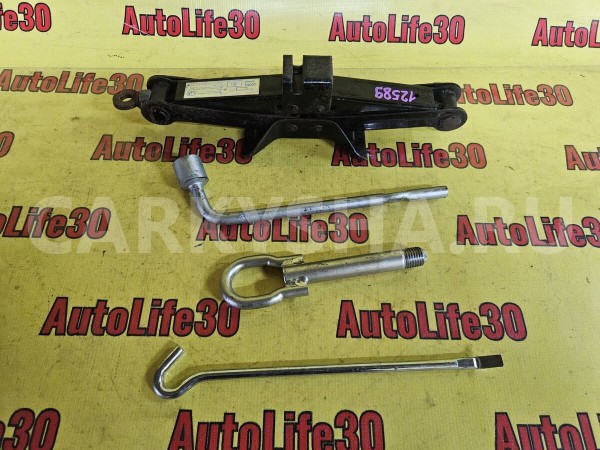 Набор инструментов Mazda 6 