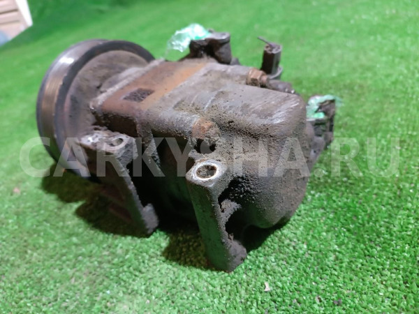 Компрессор кондиционера Mazda 2 оригинальный номер GJ6A61K00B