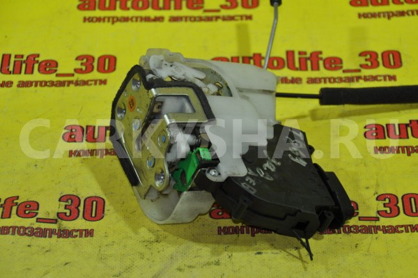 Замок двери Honda Accord 