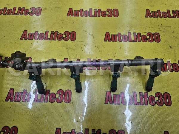 Рейка топливная (рампа) Toyota Camry 