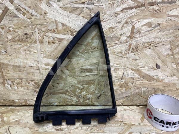 Стекло двери задней левой (форточка) Toyota Corolla IX (E120, E130) Седан оригинальный номер 68124-12760