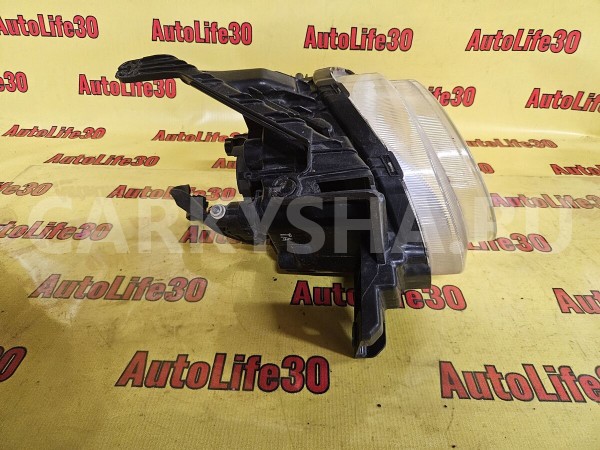 Фара левая Nissan Juke 